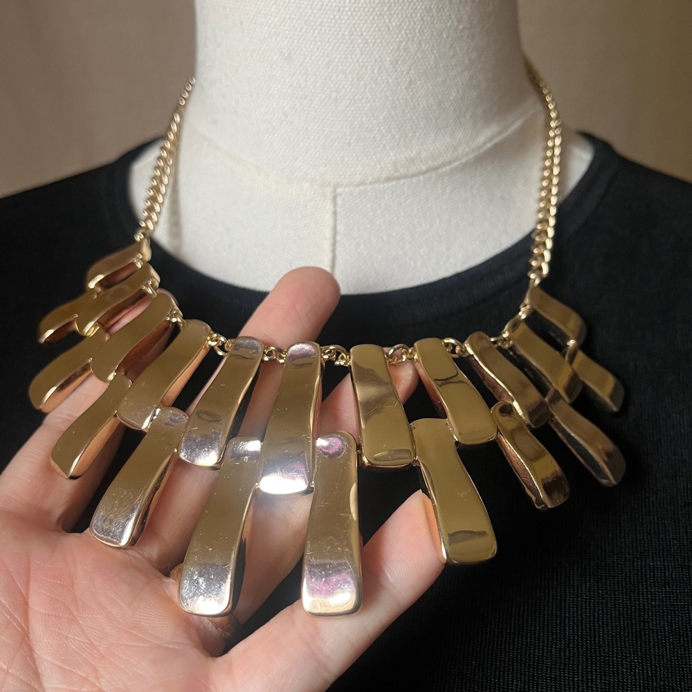 Gold Statement Bib Necklace Chunky Fringe Bold 90s Liz Claiborne - Picture 3 of 7